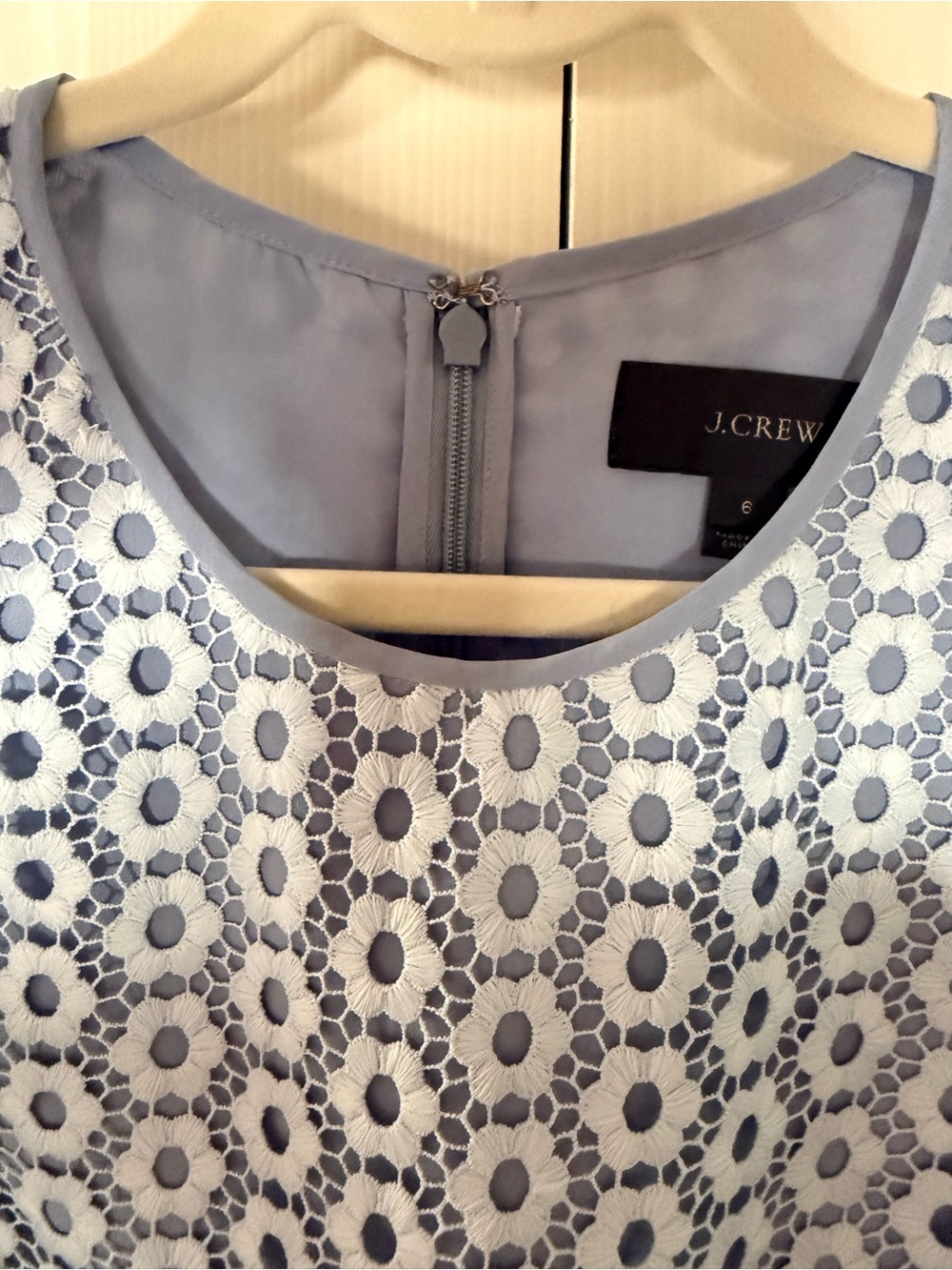 J. Crew Gorgeous Women's Light Blue Lace Peplum Sleeveless Top - Picture 5 of 10